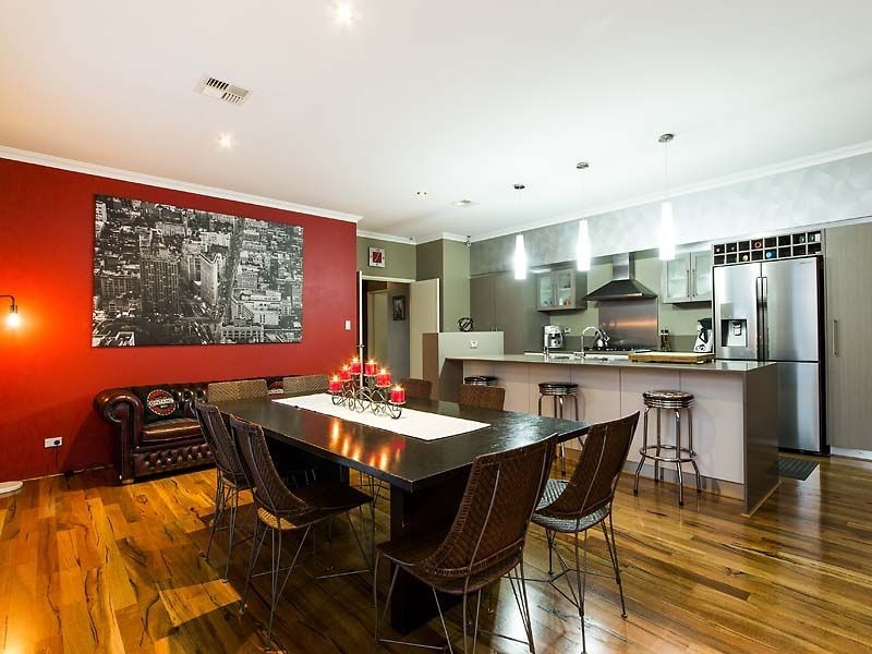 23 Coyong Road, Wattle Grove WA 6107