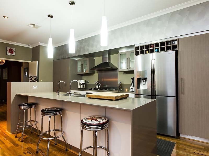 23 Coyong Road, Wattle Grove WA 6107