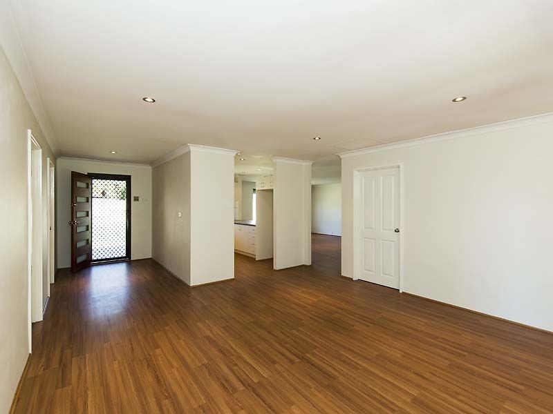 11 Wombat Road, High Wycombe WA 6057