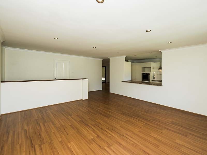 11 Wombat Road, High Wycombe WA 6057