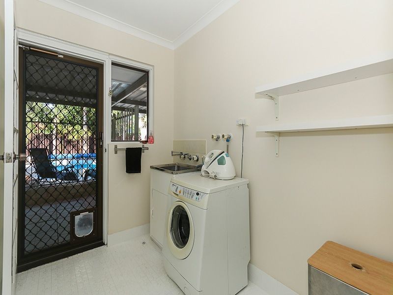 93 Strelitzia Avenue, Forrestfield WA 6058