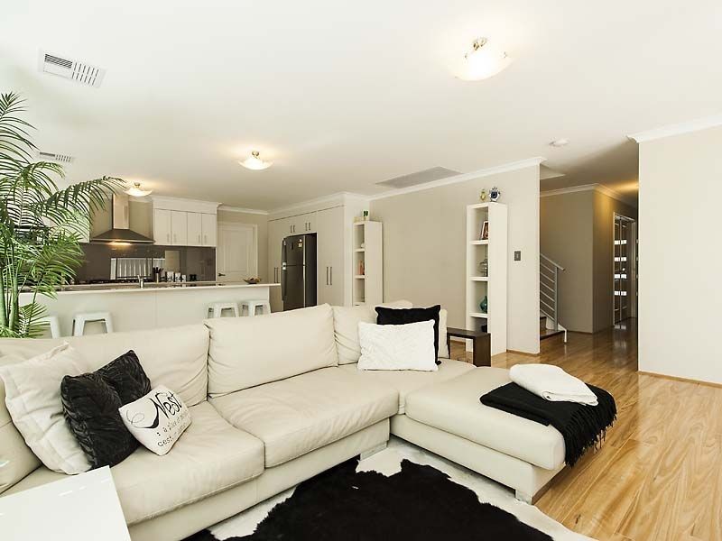 20A Murray Drive, High Wycombe WA 6057