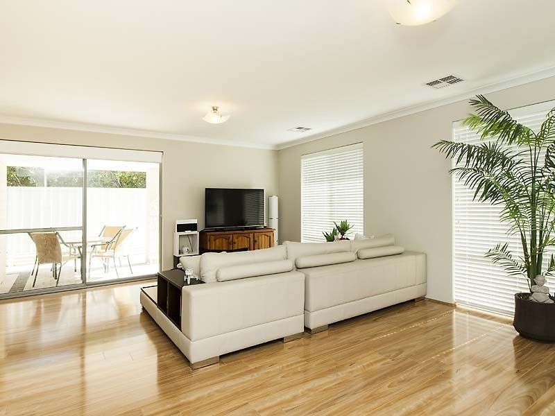 20A Murray Drive, High Wycombe WA 6057