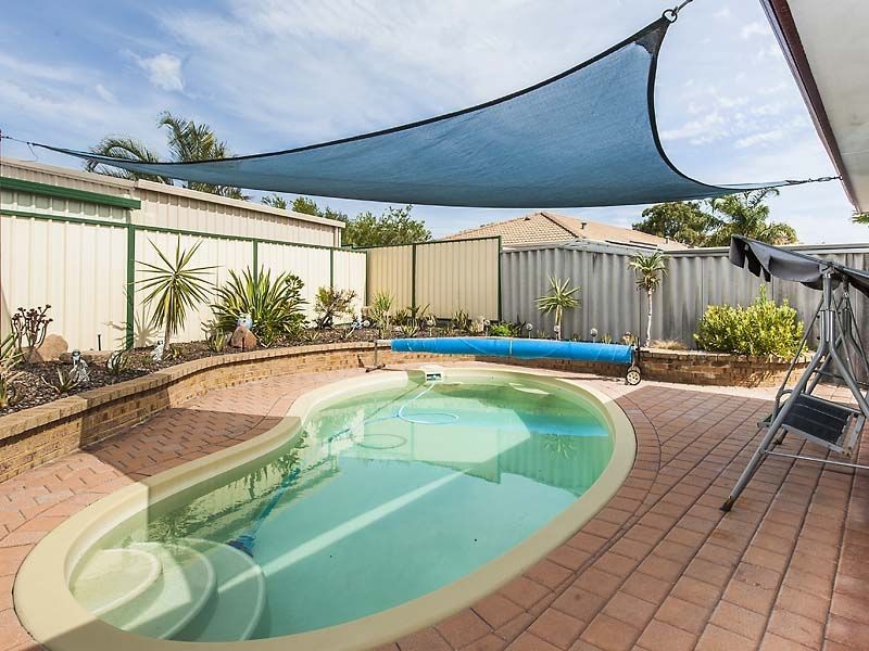 6 Coola Place, High Wycombe WA 6057