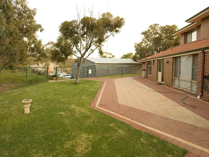 198 Lewis Road, Forrestfield WA 6058