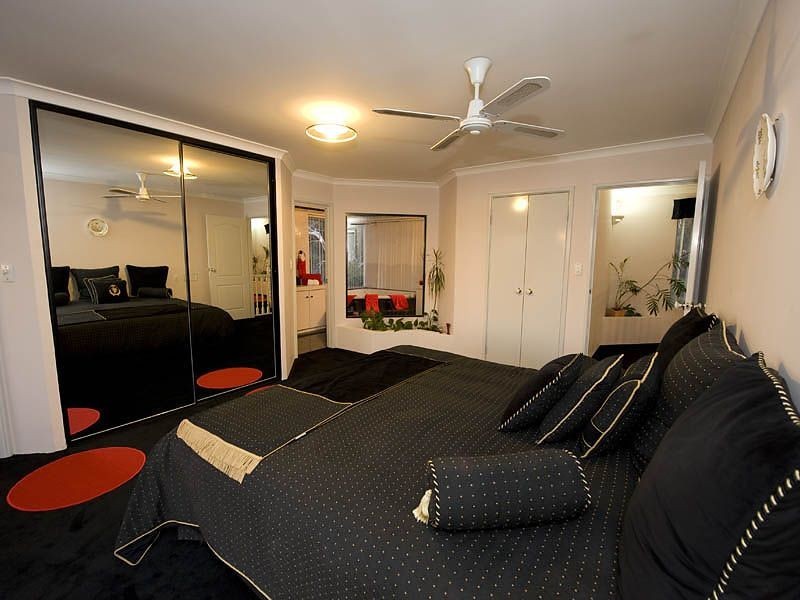 198 Lewis Road, Forrestfield WA 6058