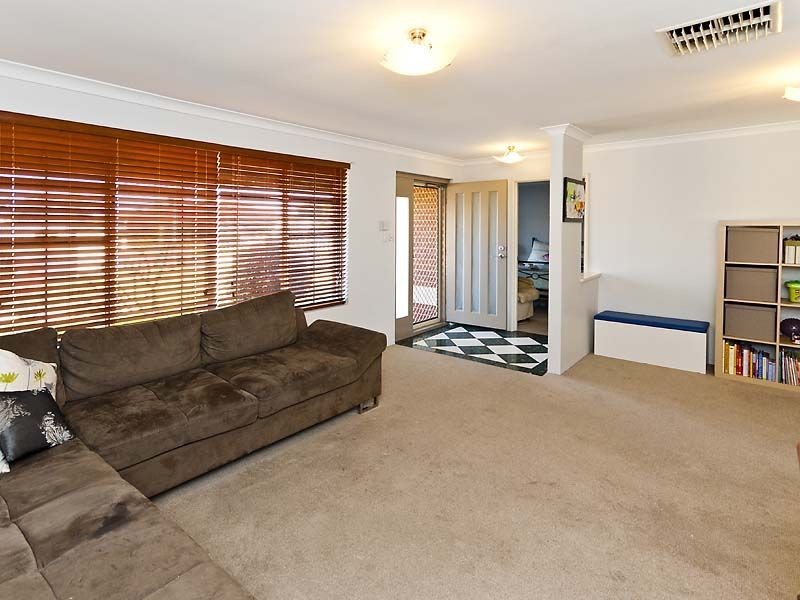 13 Joudah Court, High Wycombe WA 6057