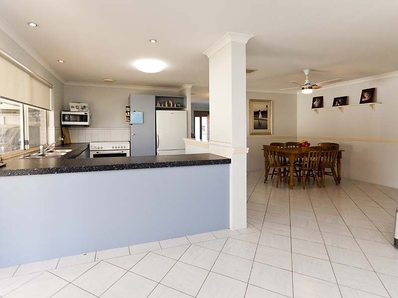 13 Joudah Court, High Wycombe WA 6057