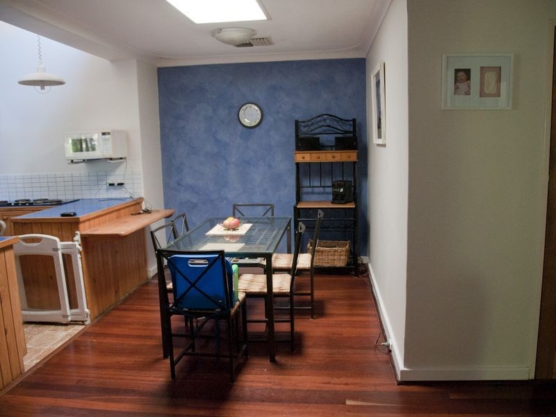 16 Range View Road, High Wycombe WA 6057