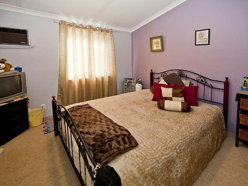 4 Essex Street, Forrestfield WA 6058