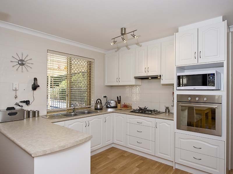 1 Bonn Court, Seville Grove WA 6112