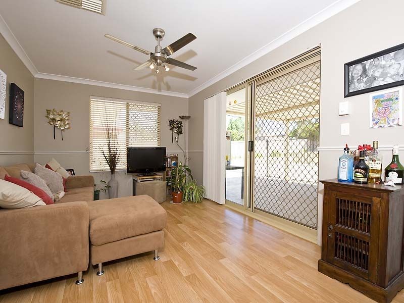 1 Bonn Court, Seville Grove WA 6112