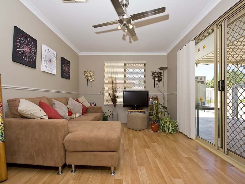 1 Bonn Court, Seville Grove WA 6112