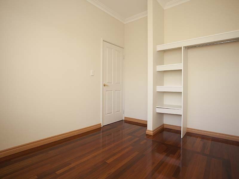 2 Bowden Drive, High Wycombe WA 6057