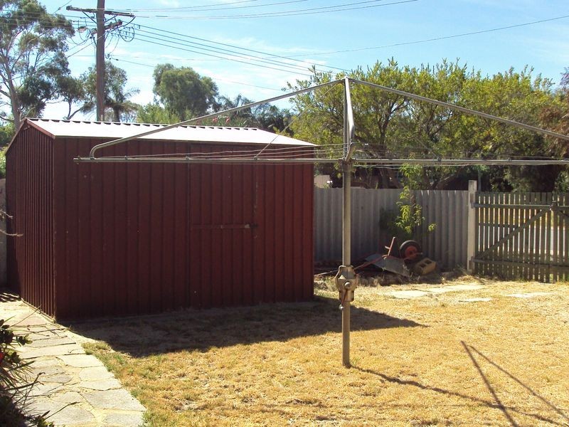 1 Gilmore Place, Forrestfield WA 6058