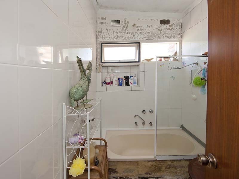 9 Grove Road, Walliston WA 6076