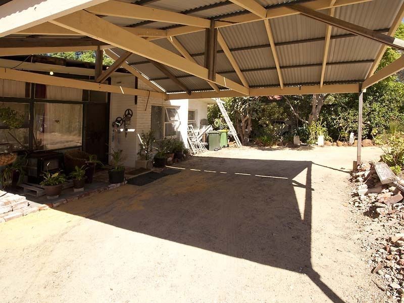9 Grove Road, Walliston WA 6076