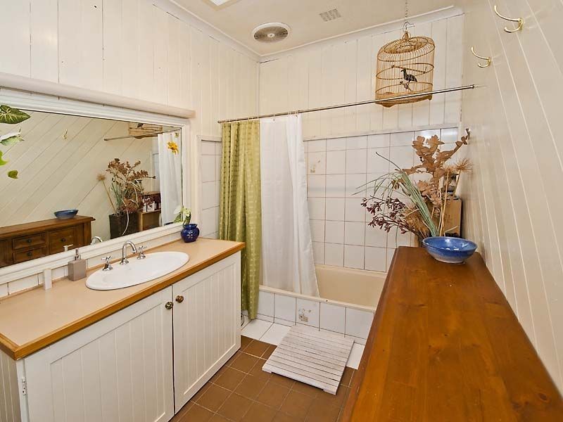 19 Coongan Avenue, Greenmount WA 6056