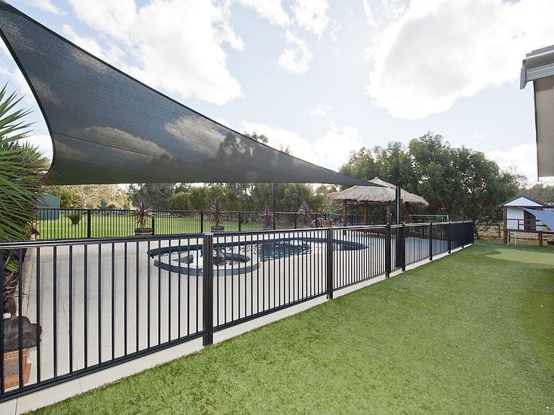 22 Valcan Road, Wattle Grove WA 6107