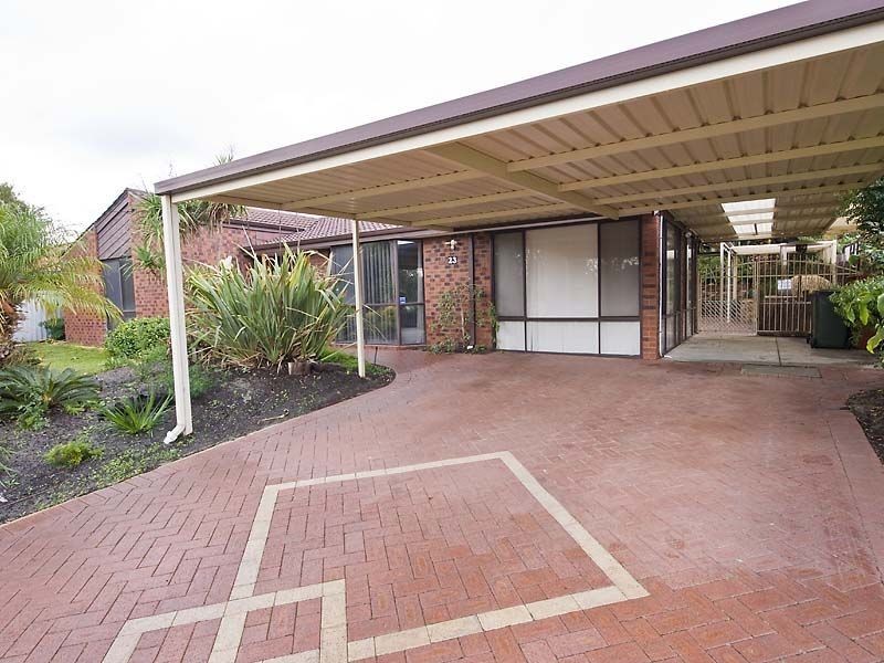 23 Smith Crescent, High Wycombe WA 6057