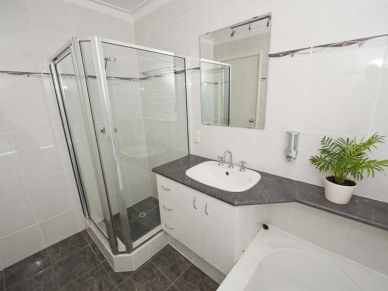 23 Smith Crescent, High Wycombe WA 6057