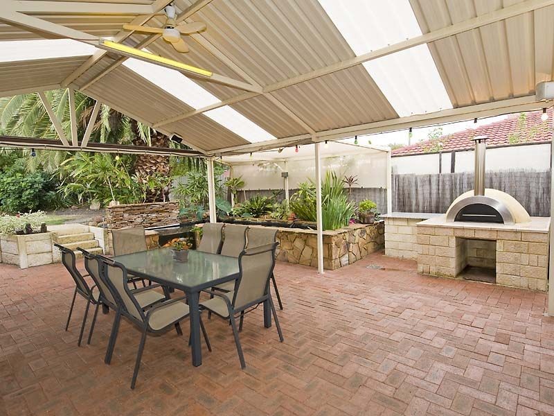 23 Smith Crescent, High Wycombe WA 6057