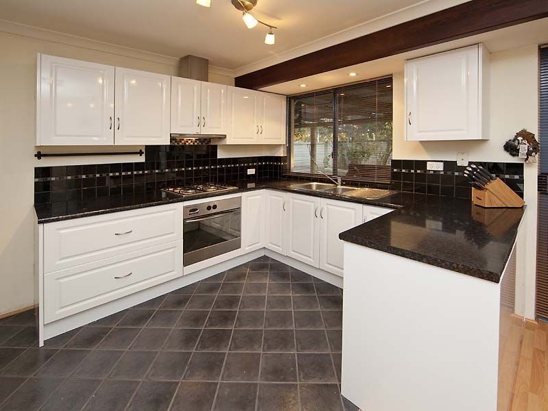 30 Chullwyne Mews, High Wycombe WA 6057