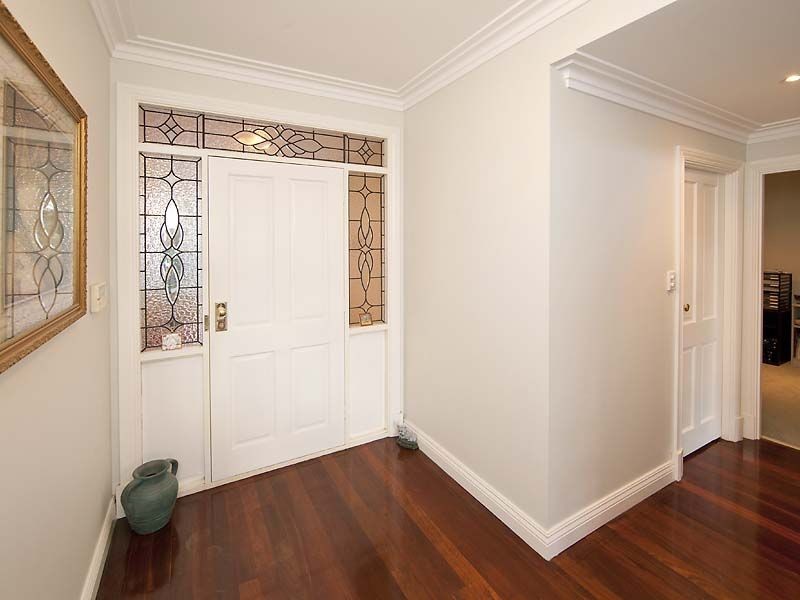 10 Walbeck Road, Kalamunda WA 6076