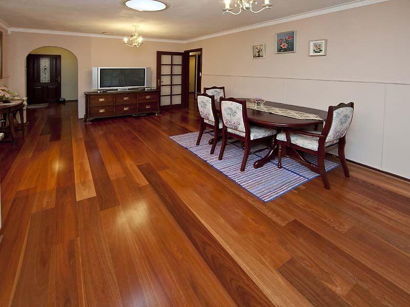 9 Berry Drive, Maida Vale WA 6057