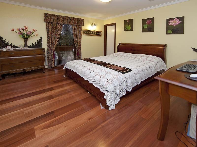 9 Berry Drive, Maida Vale WA 6057