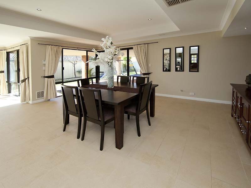 56 Hawkevale Road, High Wycombe WA 6057