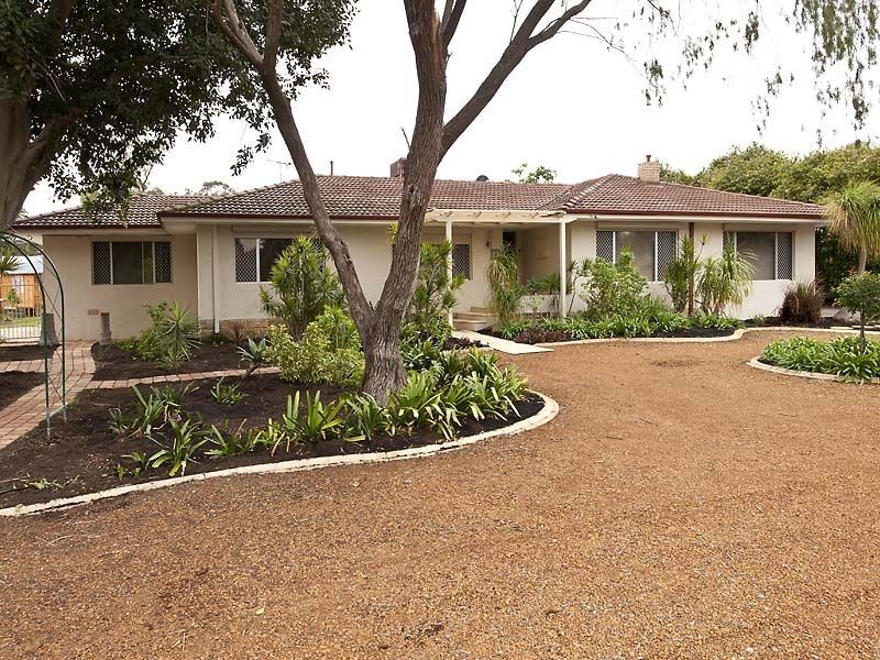 22 Acacia Road, Maida Vale WA 6057