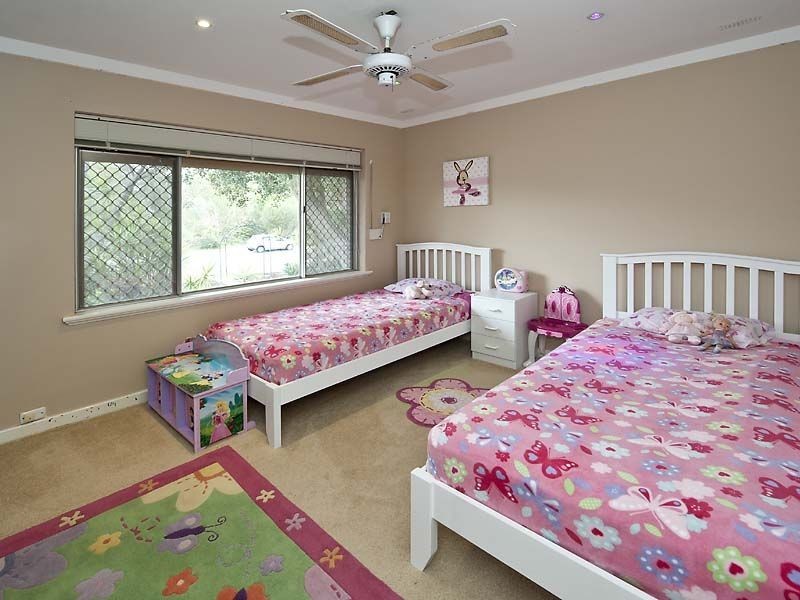 22 Acacia Road, Maida Vale WA 6057