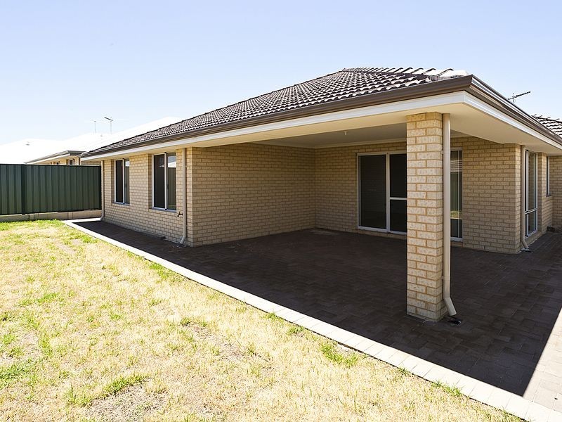 1/268 Adelaide Street, High Wycombe WA 6057