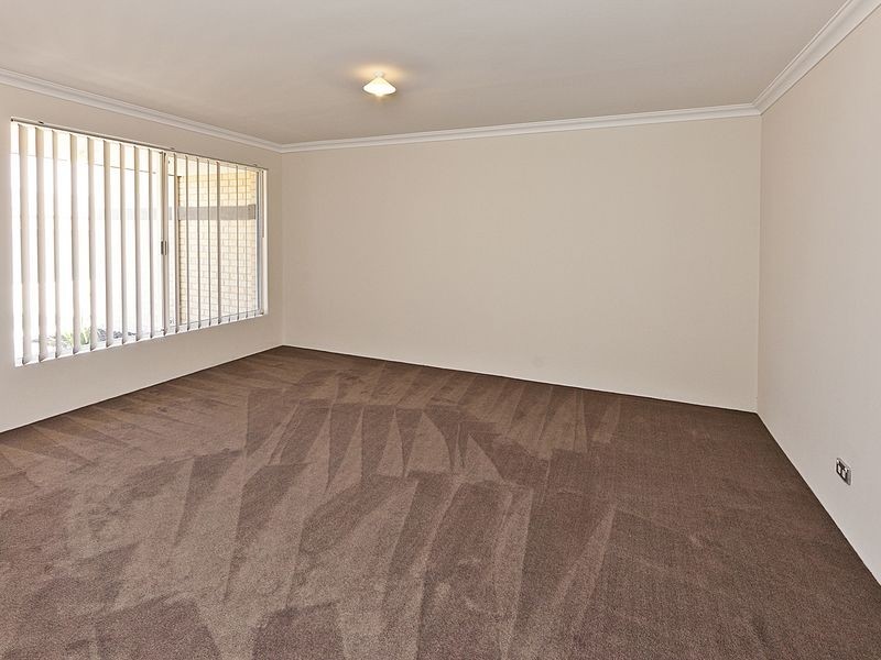 1/268 Adelaide Street, High Wycombe WA 6057