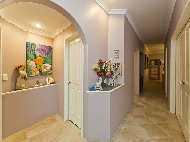 12 Desert Ash Place, Helena Valley WA 6056