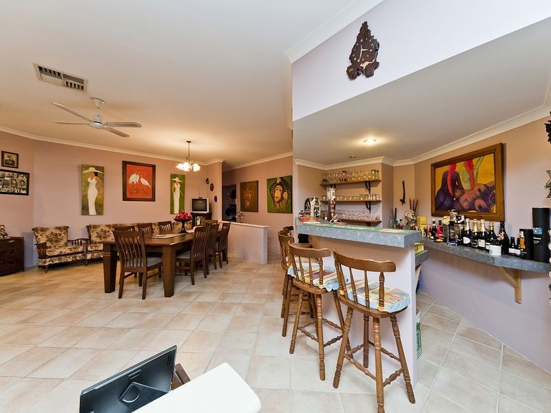 12 Desert Ash Place, Helena Valley WA 6056