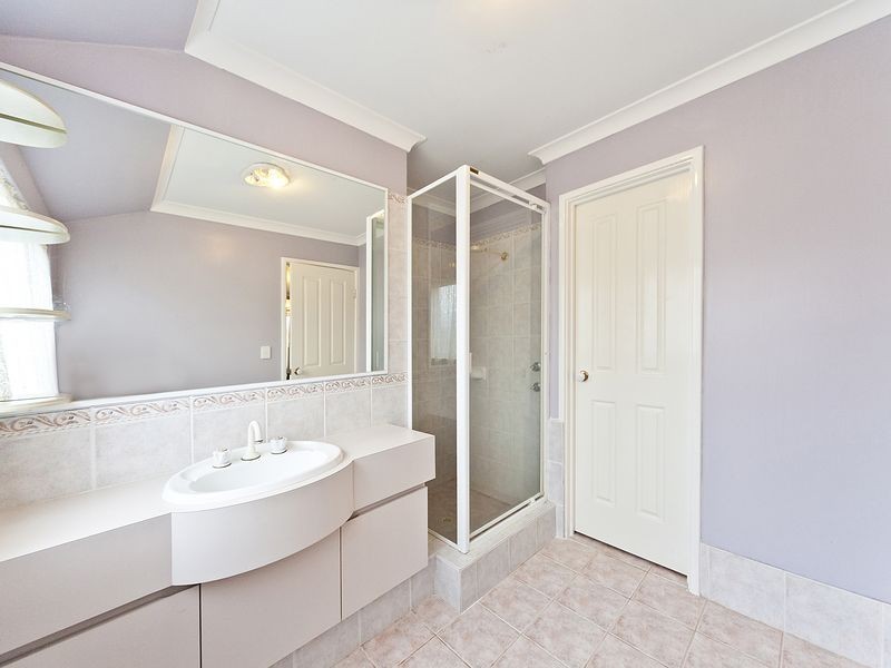 12 Desert Ash Place, Helena Valley WA 6056