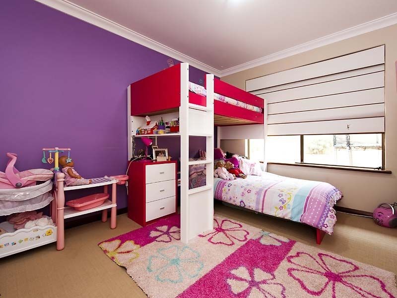 70 Lawnbrook Road East, Bickley WA 6076