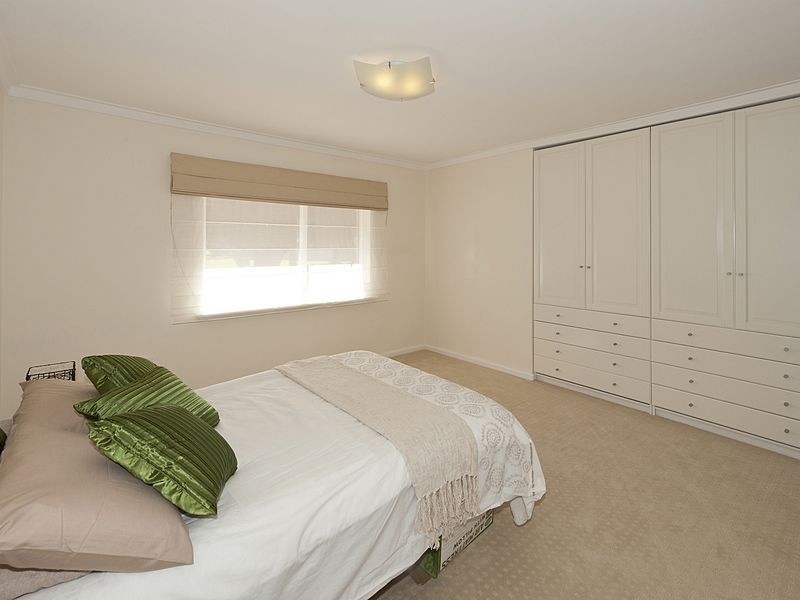 16 Bandalong Way, High Wycombe WA 6057