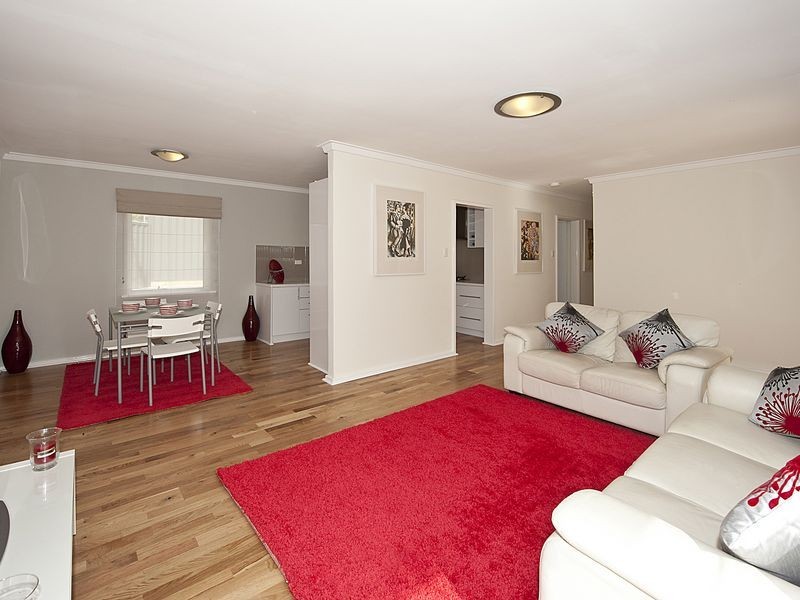 16 Bandalong Way, High Wycombe WA 6057