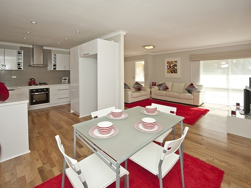 16 Bandalong Way, High Wycombe WA 6057