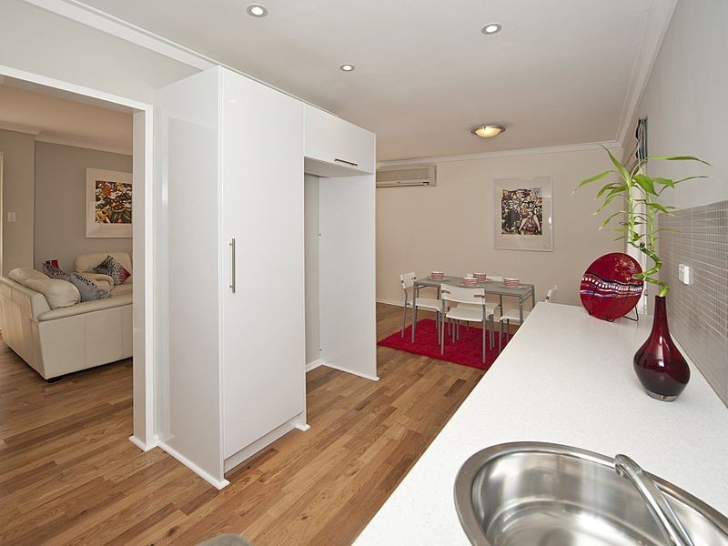 16 Bandalong Way, High Wycombe WA 6057