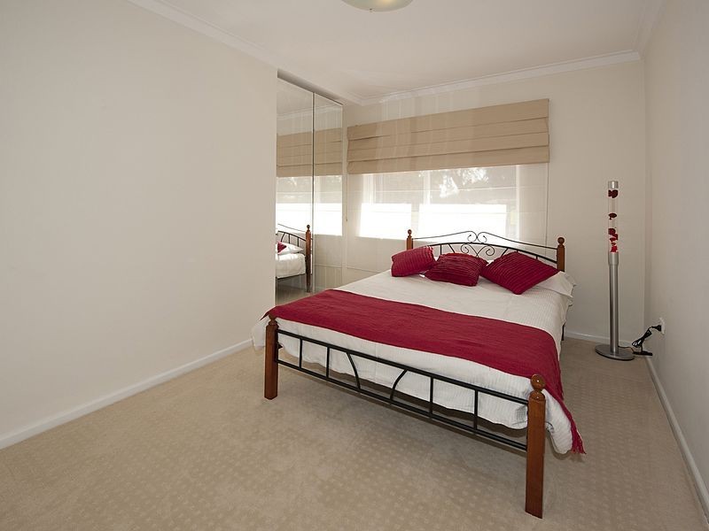 16 Bandalong Way, High Wycombe WA 6057