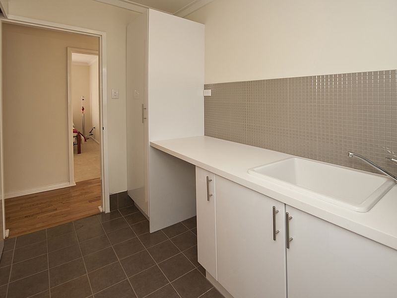 16 Bandalong Way, High Wycombe WA 6057