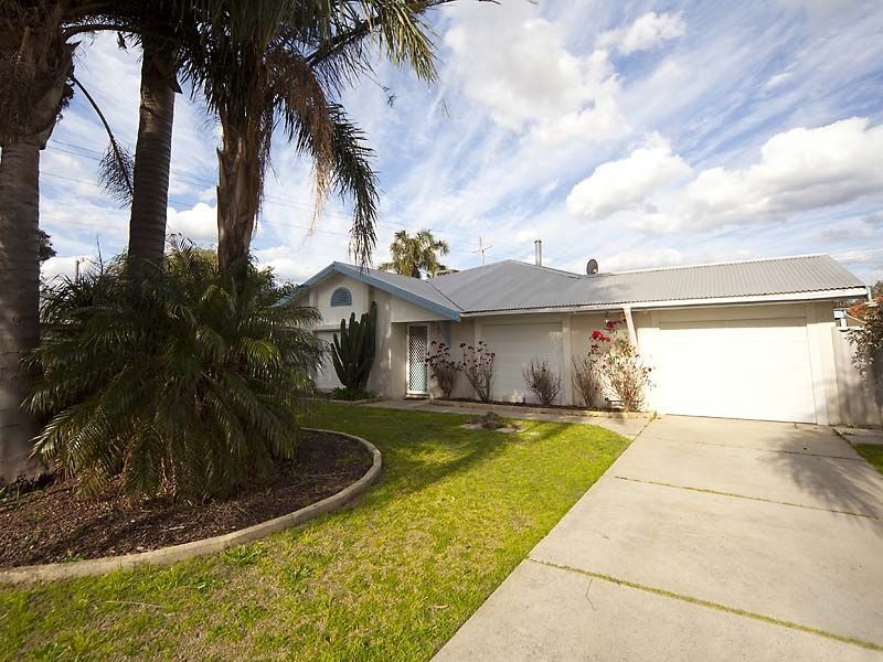 21 Koongee Cross, High Wycombe WA 6057