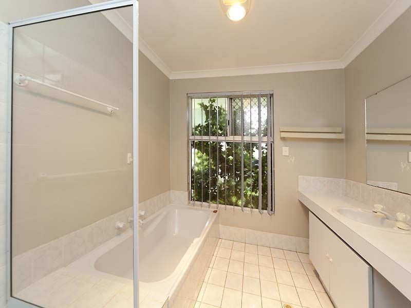21 Koongee Cross, High Wycombe WA 6057