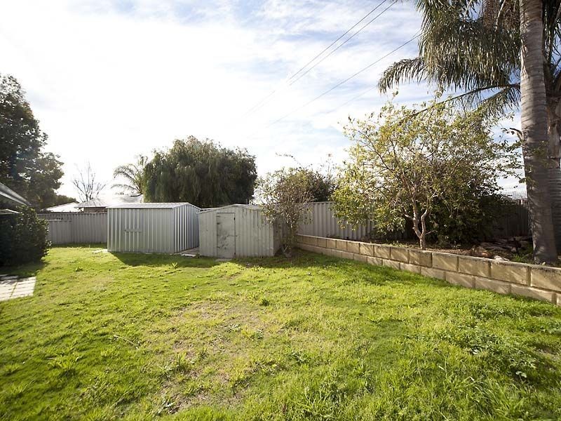 21 Koongee Cross, High Wycombe WA 6057