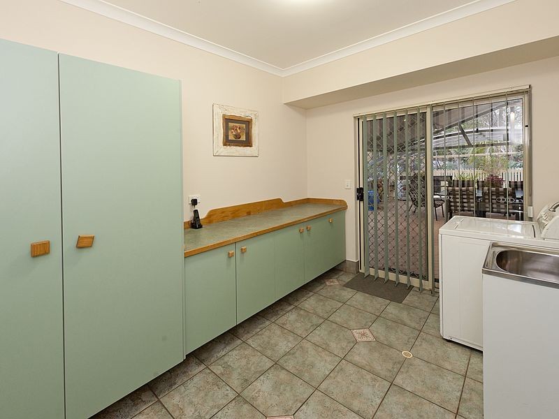 32 Balmoral Road, Gooseberry Hill WA 6076