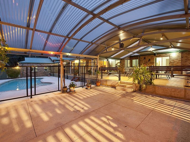 32 Balmoral Road, Gooseberry Hill WA 6076